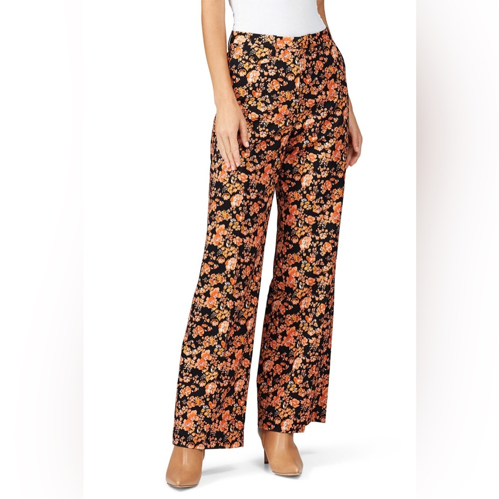 Baum und Pferdgarten Natia Pants Black & Orange Floral | Women’s Size US 6
